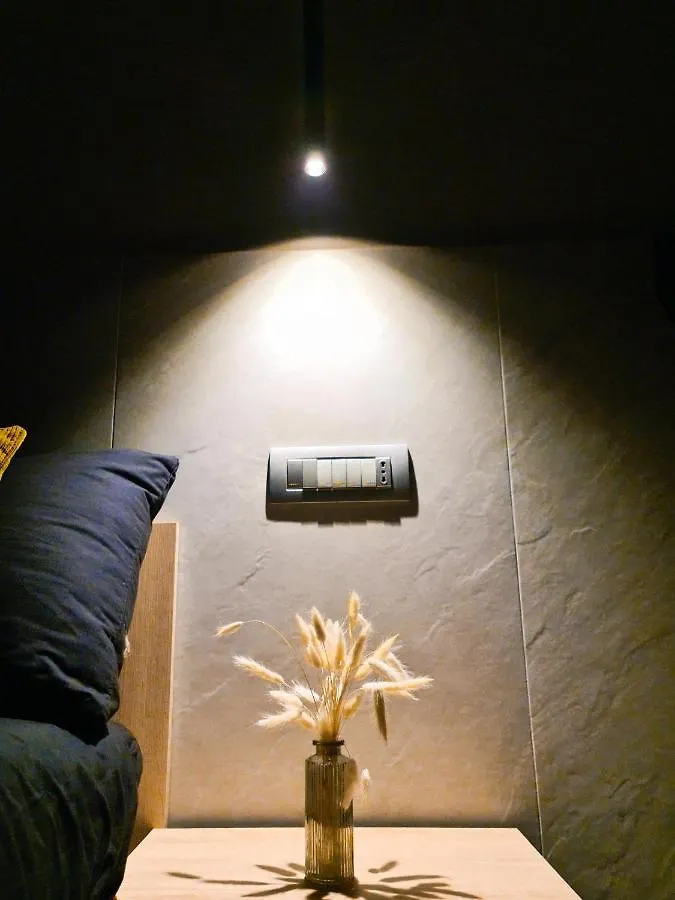 Falco Deluxe Home Nápoles Itália
