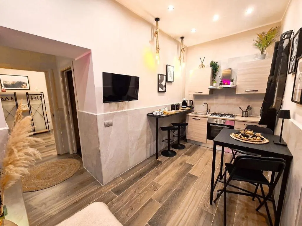 Apartamento Falco Deluxe Home Nápoles